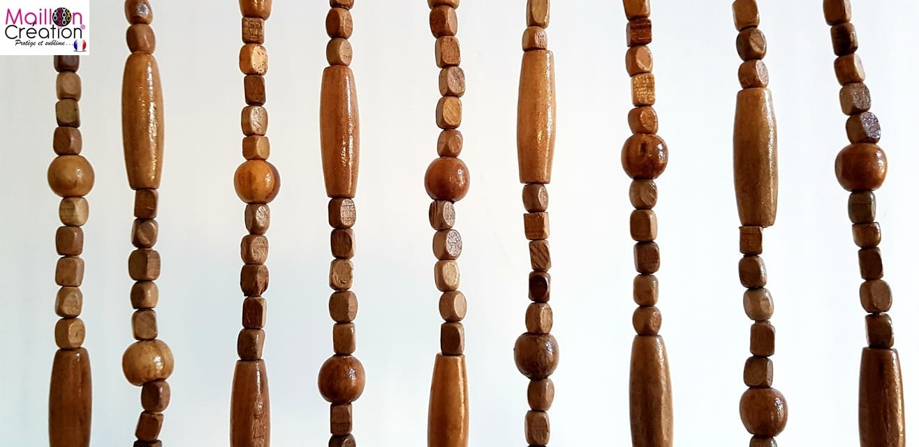 Rideau de perles élégant avec ses perle de bois